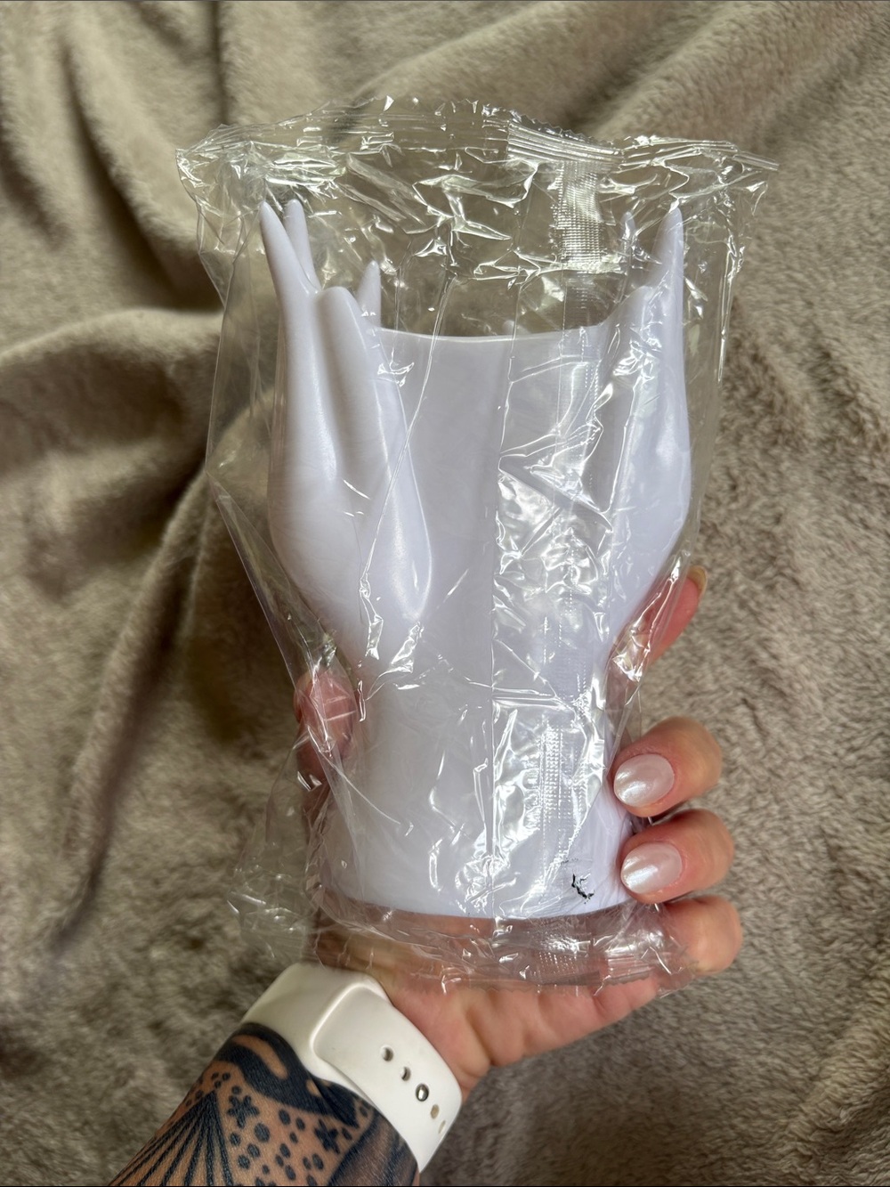 White heavy plastic Face Brush Holder for Makeup Brushes - Picture 3 of 4